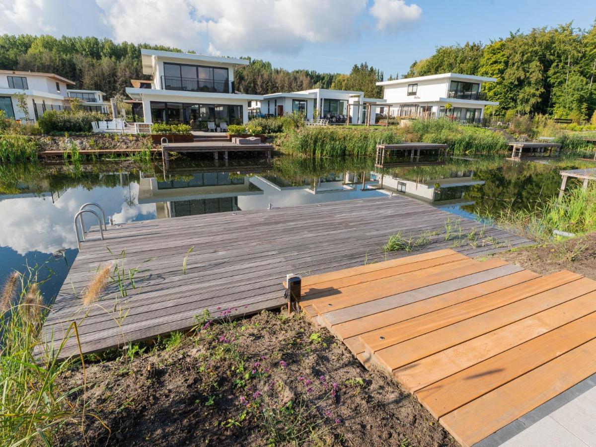 Beautiful Water Villa In Harderhaven With A Jetty Zeewolde Luaran gambar